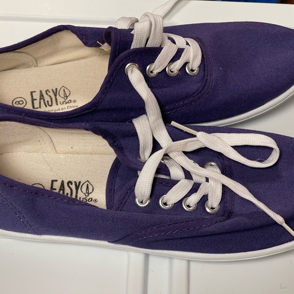 The Purple Store Purple Canvas Shoes, Size 8 NEVER WORN - Picture 2 of 4